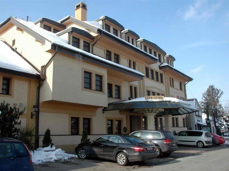 Hotel Zlatnik Belgrade Exterior photo